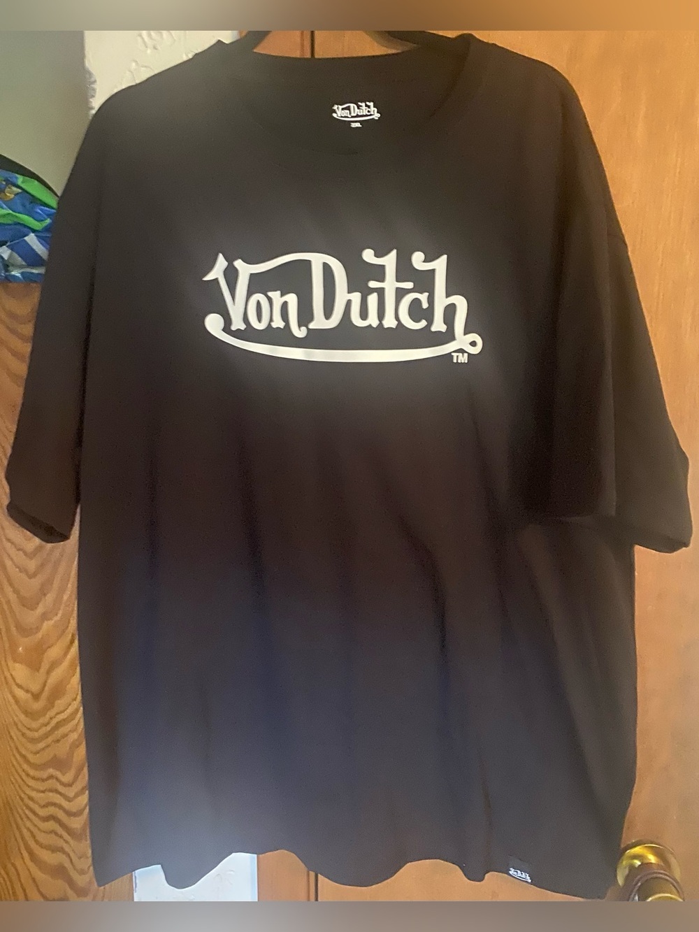 Von Dutch NWOT Men’s Sz: 2X 25”PTP graphic t-shirt classic white logo